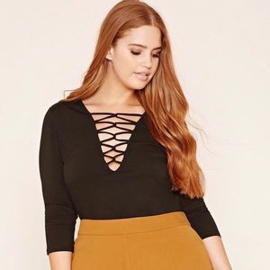 Forever 21 criss cross front top